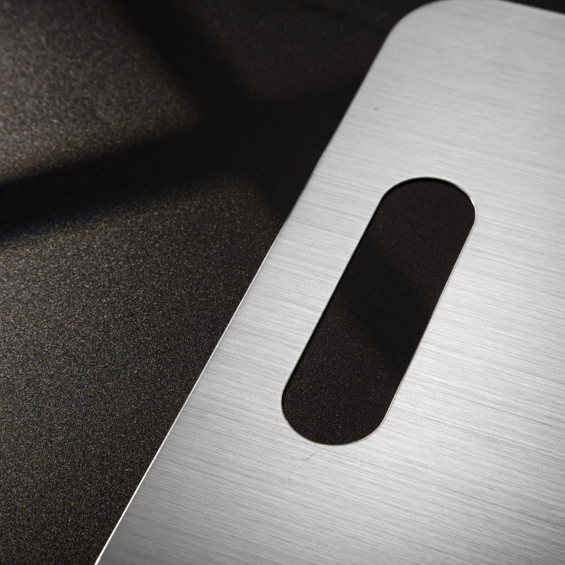 100% Titanium snijplank
